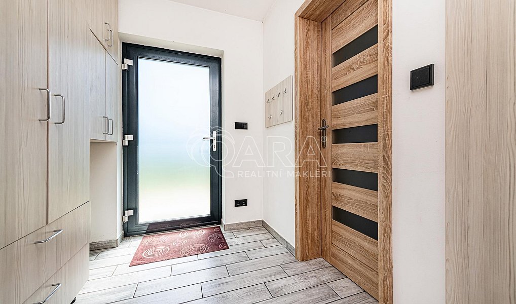 Prodej domu 111 m² s pozemkem 707 m², Vojkovice – náhled fotky 18