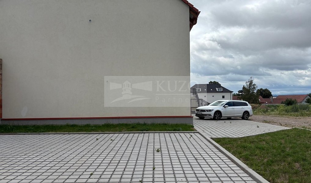 Pronájem pozemku, 13 m², Praha-západ, Dobříč