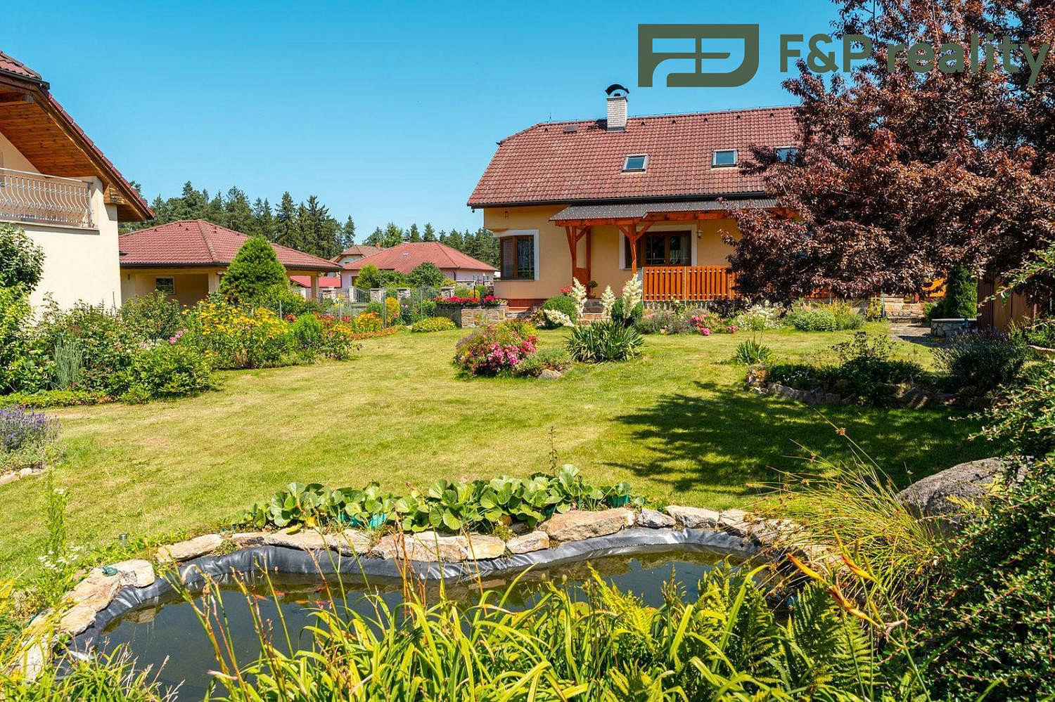 Prodej domu 320 m² s pozemkem 1 691 m² – fotografie 3