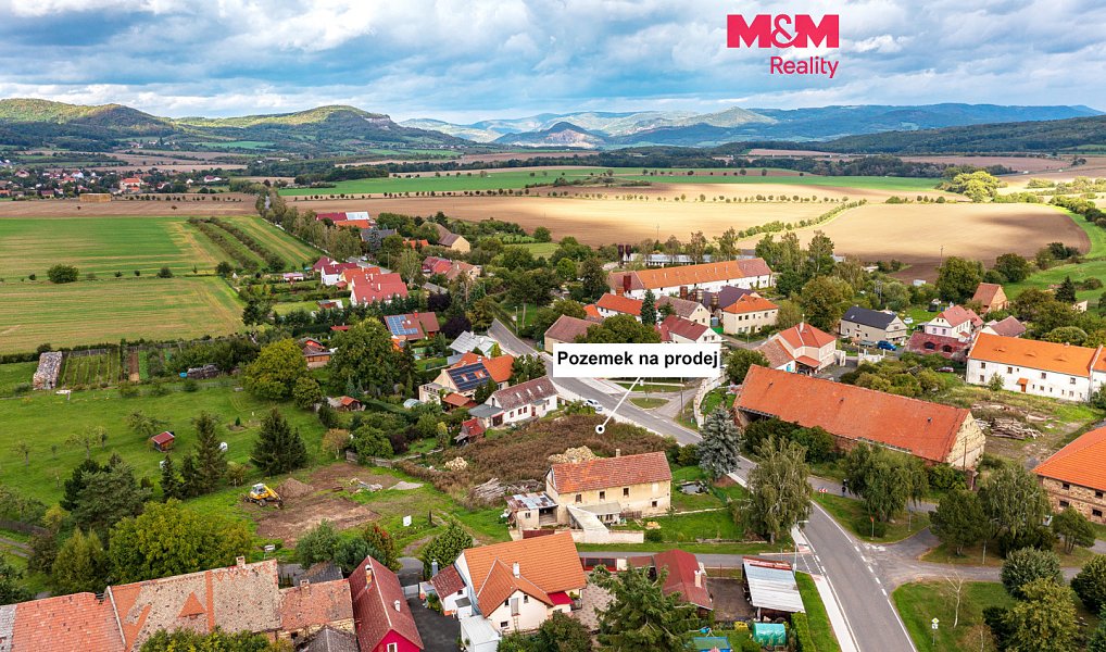 Prodej pozemku, 608 m², Březno - Litoměřice, Velemín