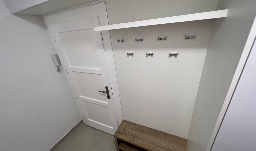 Pronájem bytu 1+1 36 m², Praha – náhled fotky 16