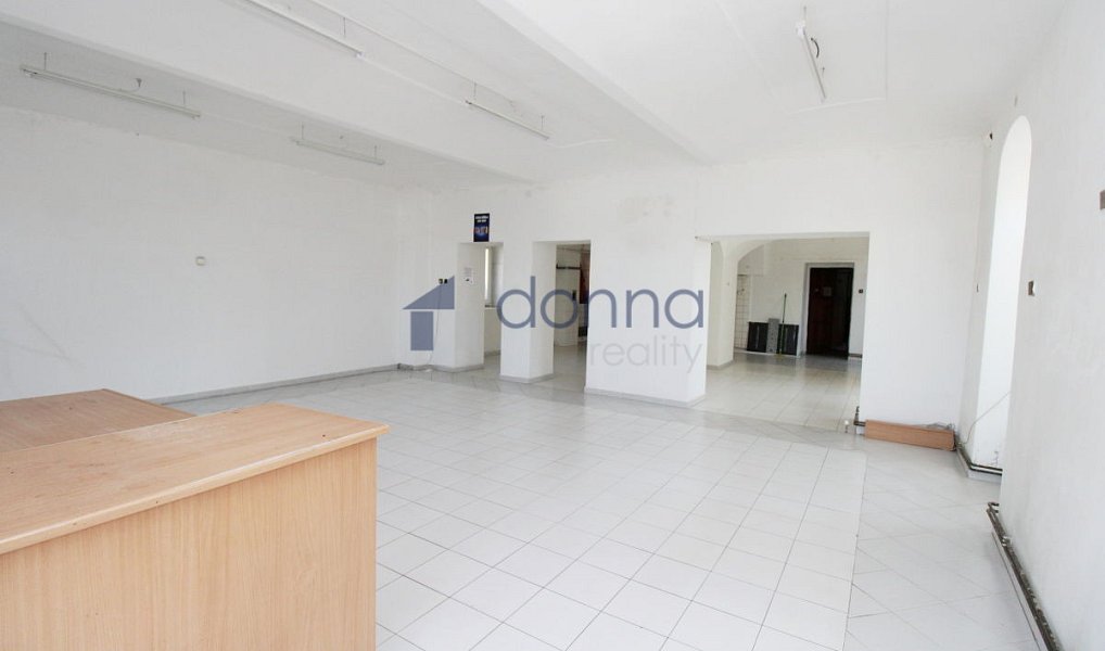 Pronájem obchodních prostor 120 m², Praha – náhled fotky 2