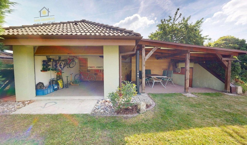 Prodej domu 220 m² s pozemkem 842 m², Bělá pod Bezdězem – náhled fotky 37