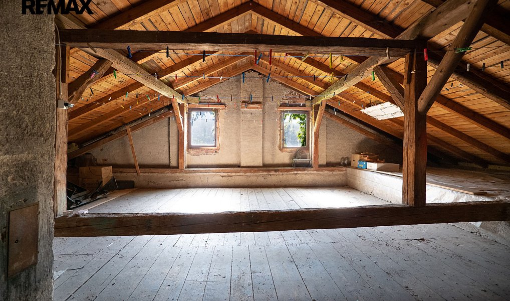 Prodej domu 770 m² s pozemkem 9 150 m², Kundratice – náhled fotky 28