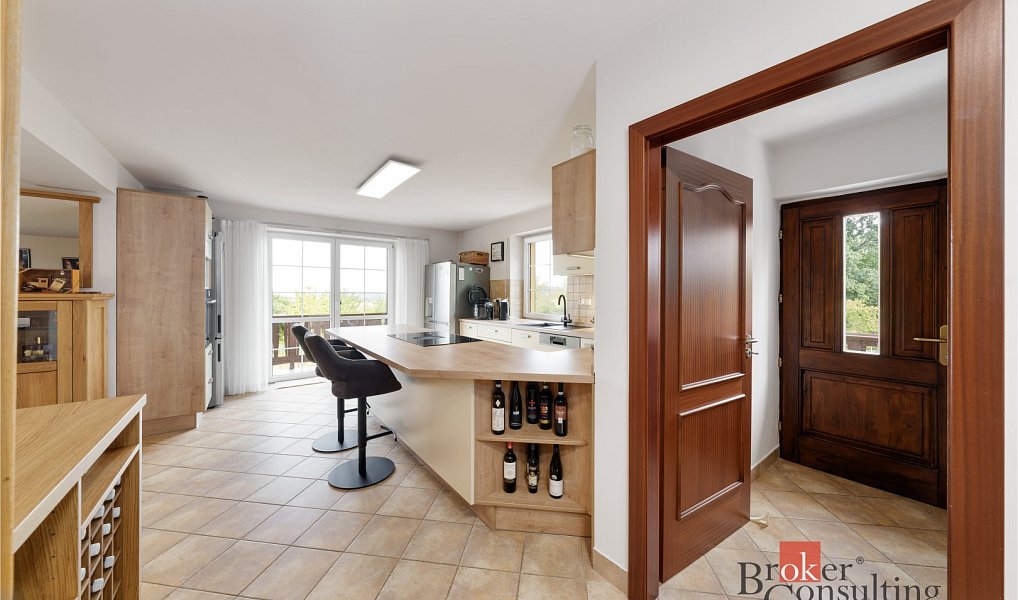 Prodej domu 239 m² s pozemkem 1 179 m², Nový Knín – náhled fotky 6