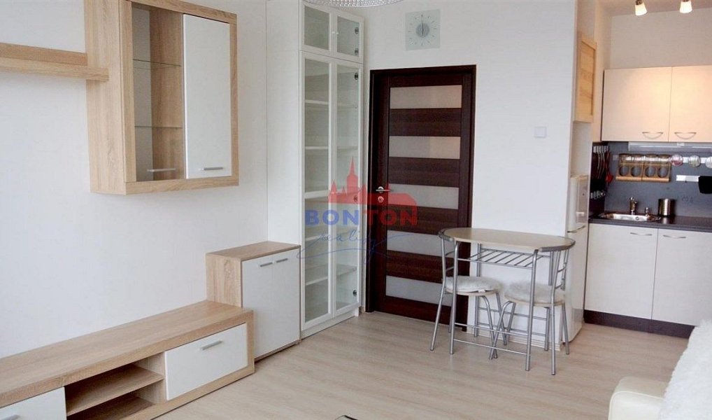 Prodej bytu 1+kk 27 m², Praha – náhled fotky 4