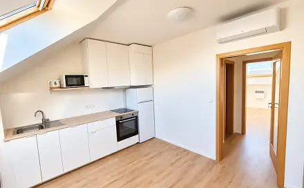 Pronájem bytu 2+kk 46 m²
