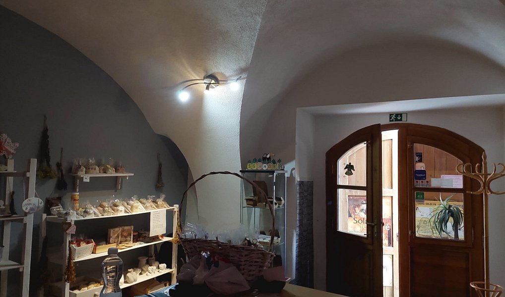 Pronájem obchodních prostor 25 m², Pardubice – náhled fotky 2
