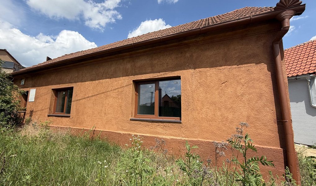 Prodej domu 100 m² s pozemkem 278 m², Neuměřice – náhled fotky 2