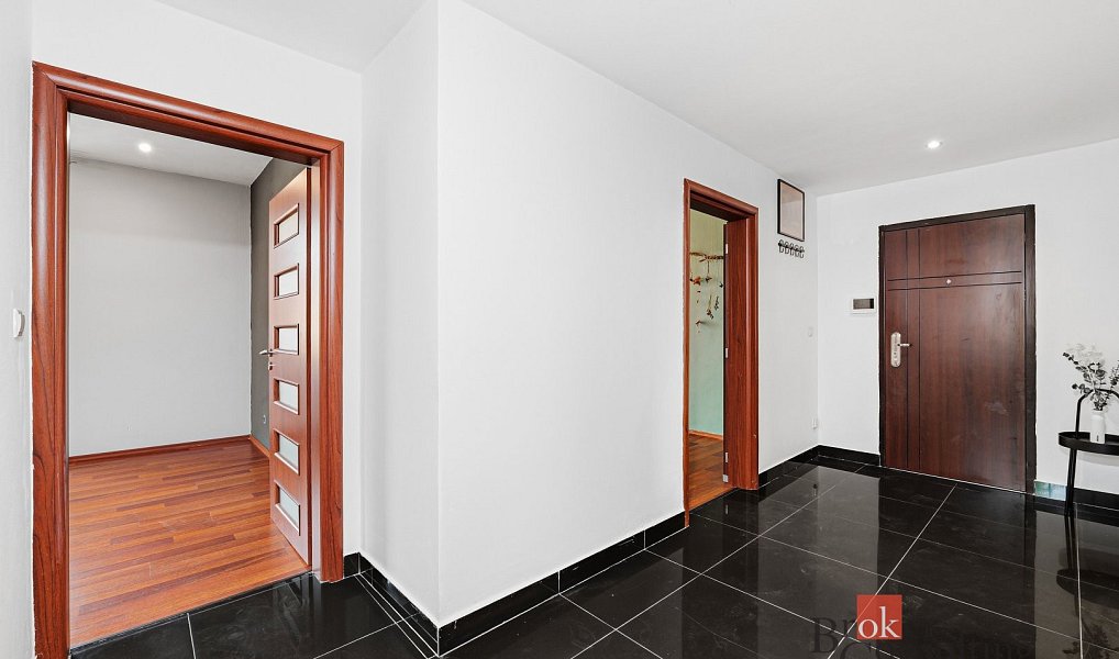 Prodej bytu 3+1 92 m², Mariánské Lázně – náhled fotky 12