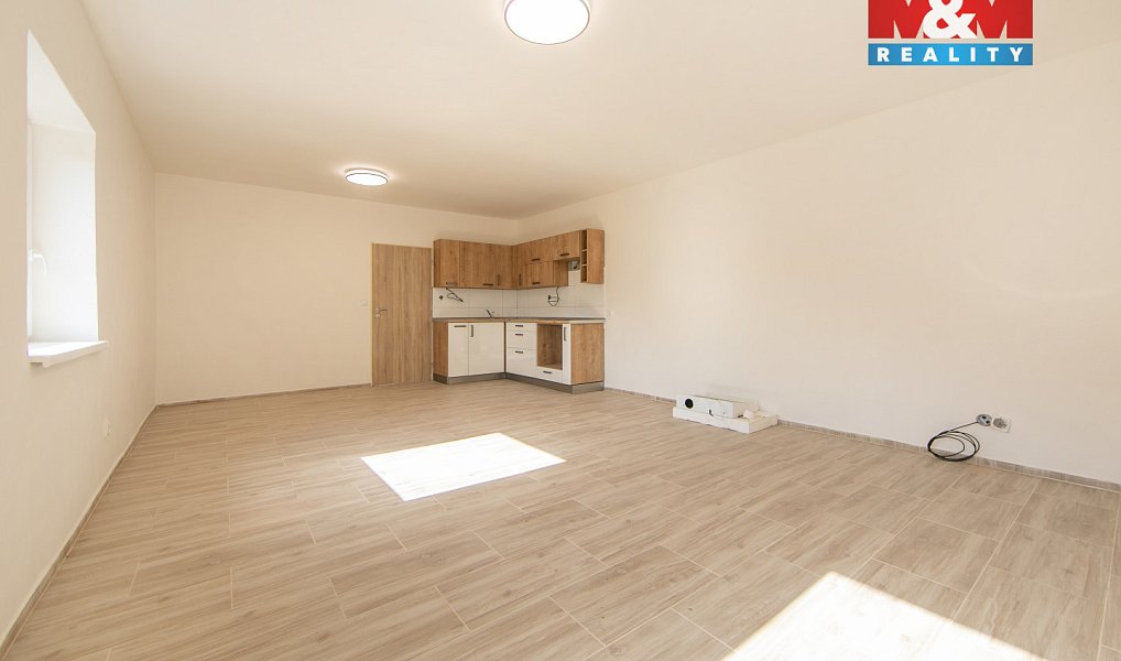 Prodej nájemního domu, činžáku 1 159 m², Ústí nad Orlicí – náhled fotky 26