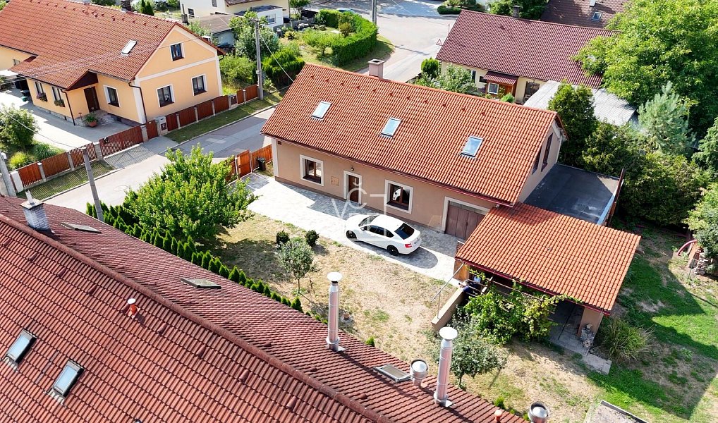 Prodej domu 160 m² s pozemkem 714 m², Mikulovice – náhled fotky 2