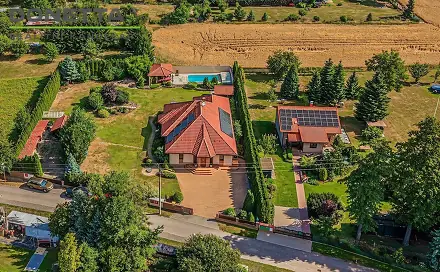 Prodej domu 233 m² s pozemkem 1 194 m², Mokrovousy, okres Hradec Králové