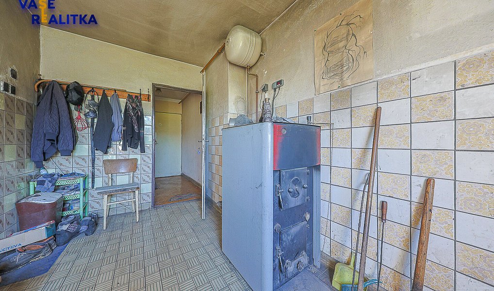 Prodej domu 180 m² s pozemkem 1 484 m², Partutovice – náhled fotky 15