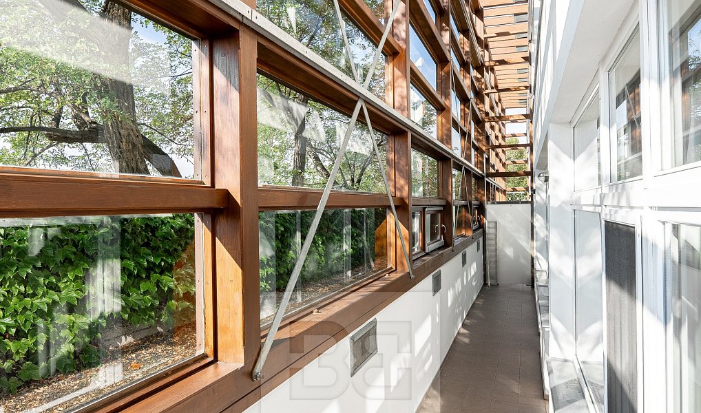 Prodej bytu 6+kk 230 m², Praha – náhled fotky 24