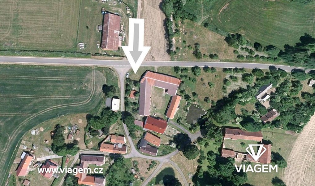 Prodej stavebního pozemku 537 m², Rodná – náhled fotky 4