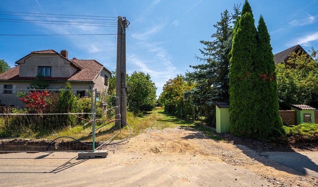 Prodej stavebního pozemku 4 800 m², Březí nad Oslavou – náhled fotky 10