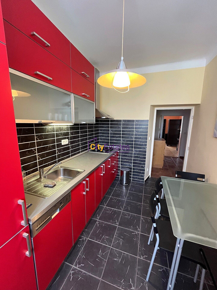 Pronájem bytu 2+1 47 m² — photo 3