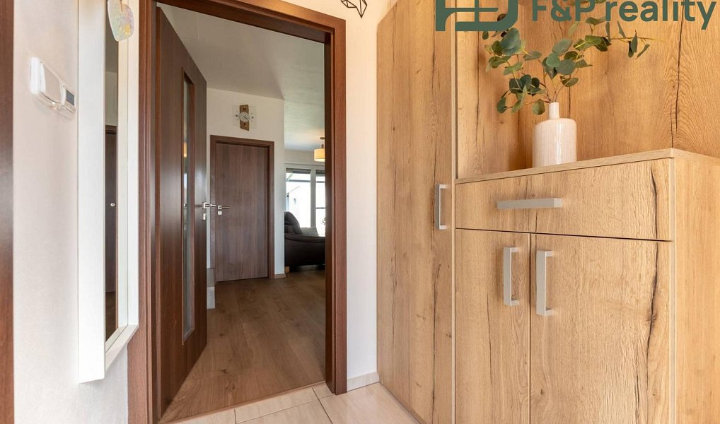 Prodej domu 97 m² s pozemkem 300 m², Miskovice – náhled fotky 21