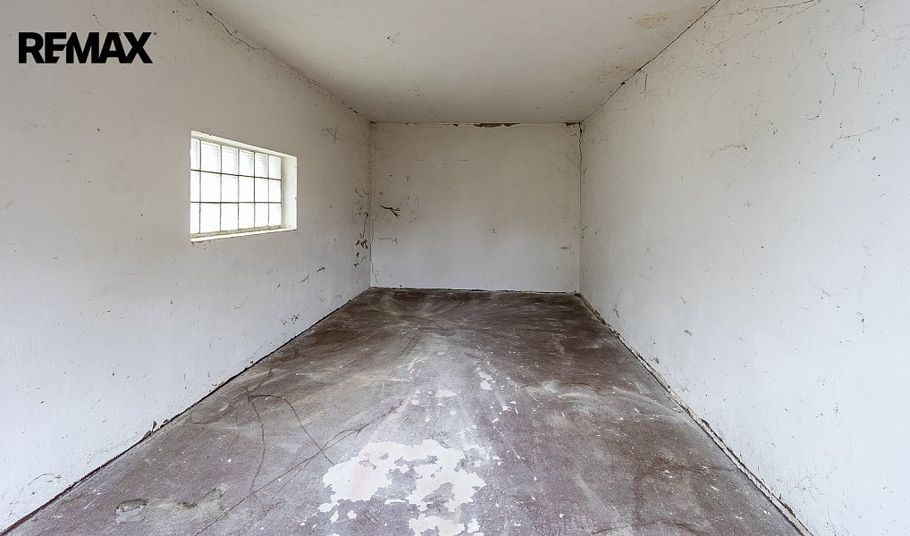 Prodej domu 235 m² s pozemkem 1 359 m², Praha – náhled fotky 49