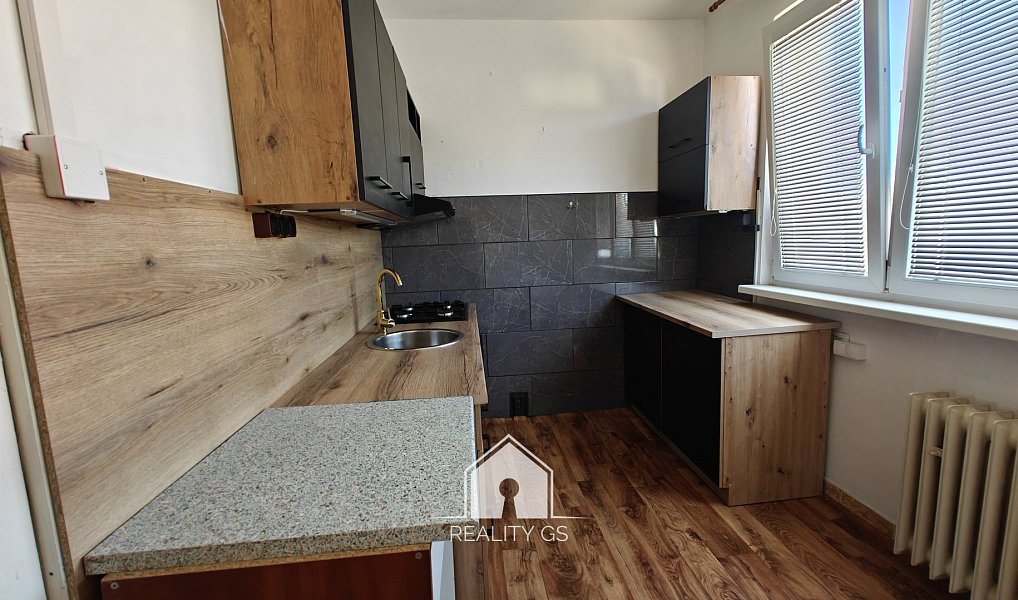 Prodej bytu 2+1 53 m², Postoloprty – náhled fotky 2