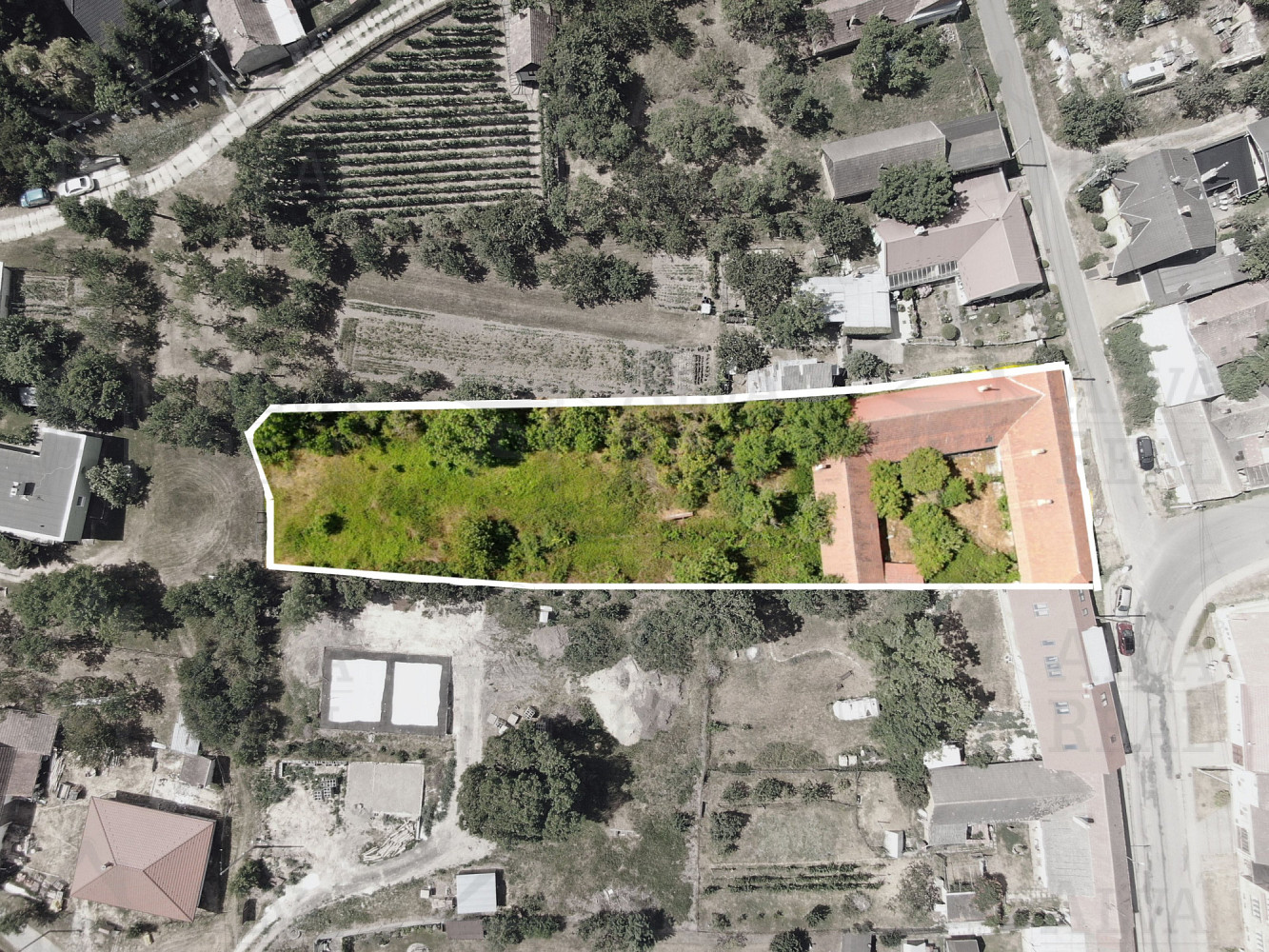 Prodej domu 370 m² s pozemkem 2 690 m²