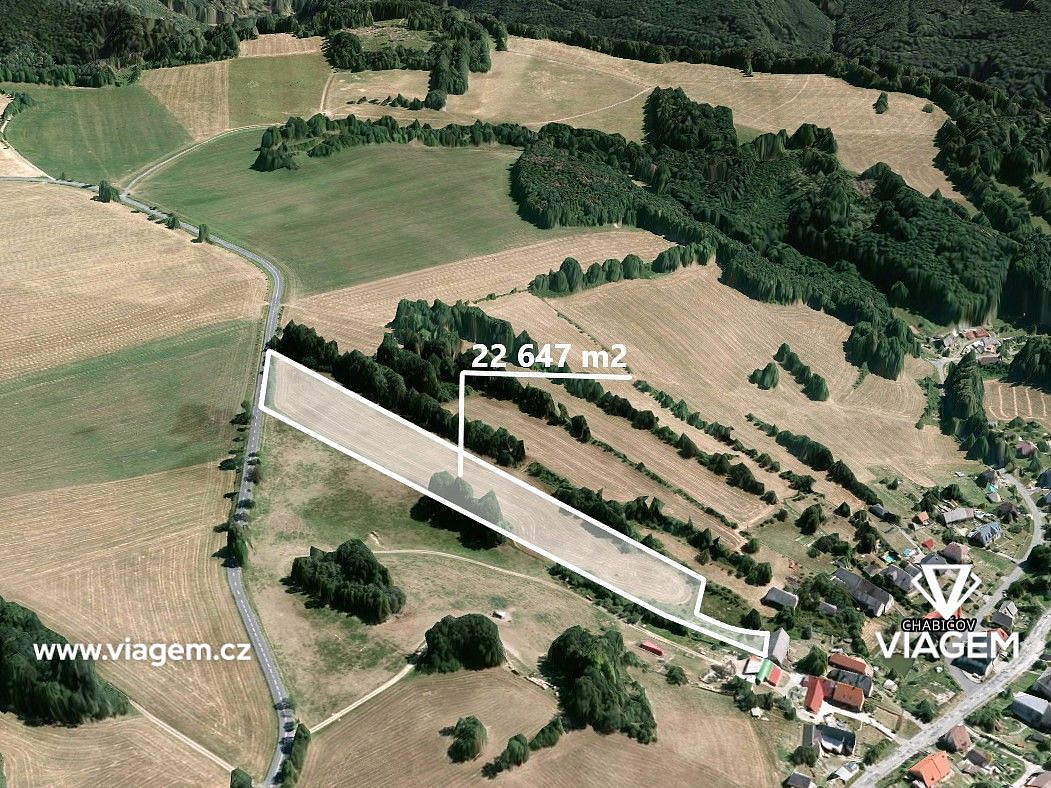 Prodej pole 18 872 m²
