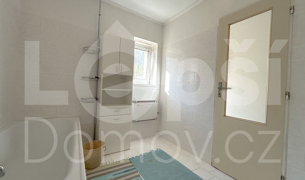 Prodej domu 185 m² s pozemkem 1 515 m², Vlčice – náhled fotky 15