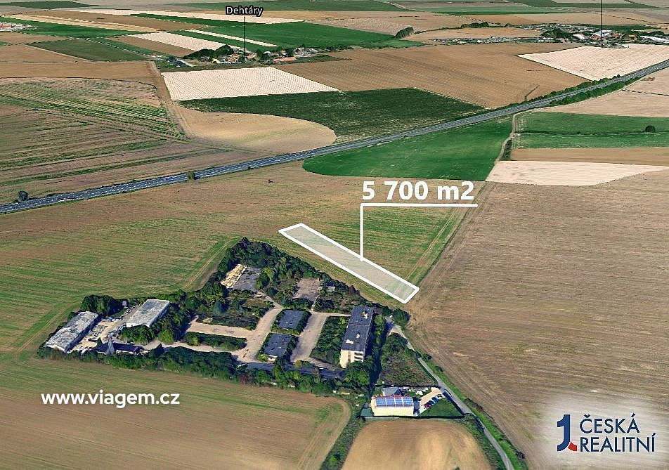 Prodej pole 3 800 m² – pohled 2