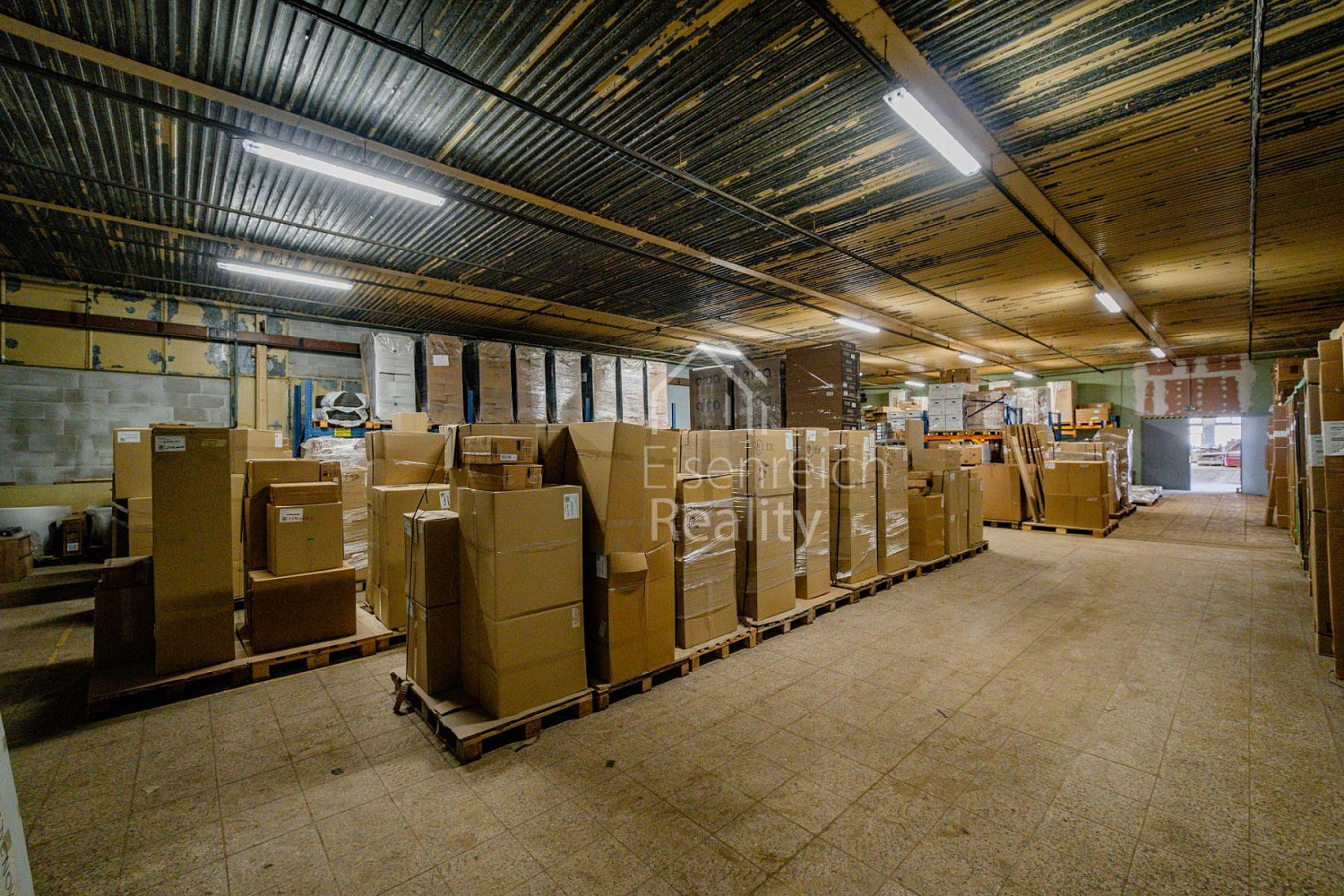 Prodej skladovacích prostor 1 160 m² – pohled 5