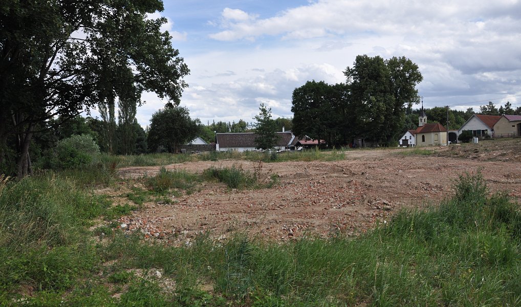 Prodej stavebního pozemku 2 760 m², Písečné – náhled fotky 9