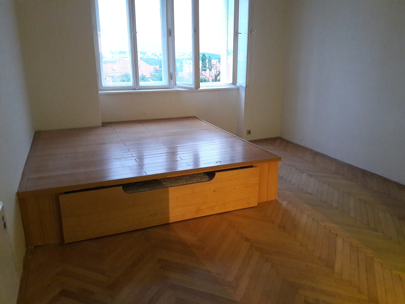Pronájem bytu 1+1 44 m²