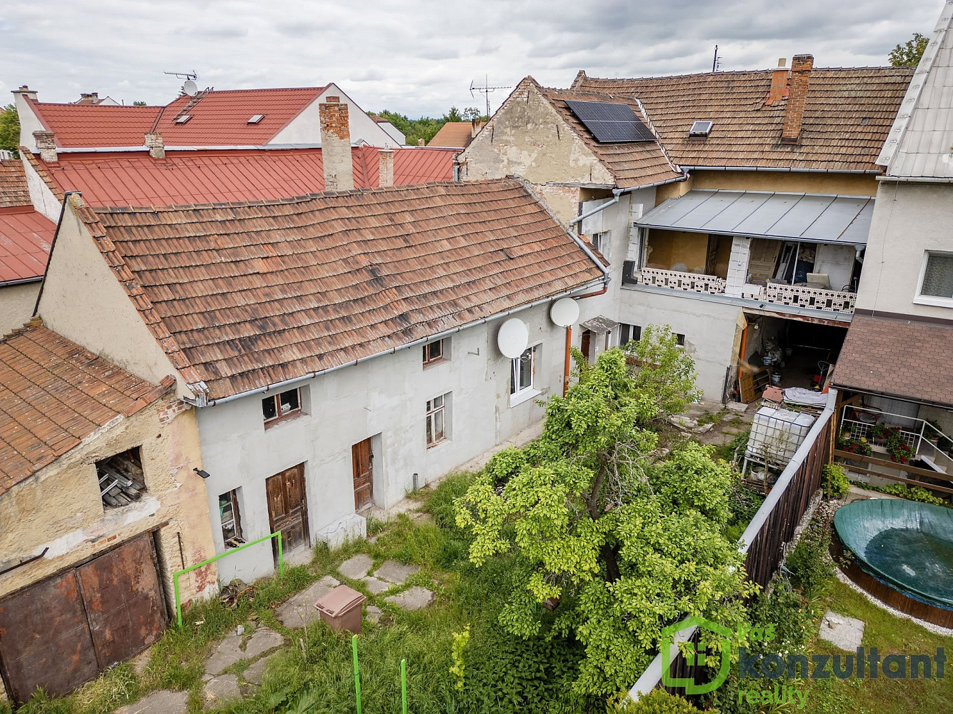 Prodej domu 189 m² s pozemkem 541 m² — photo 2