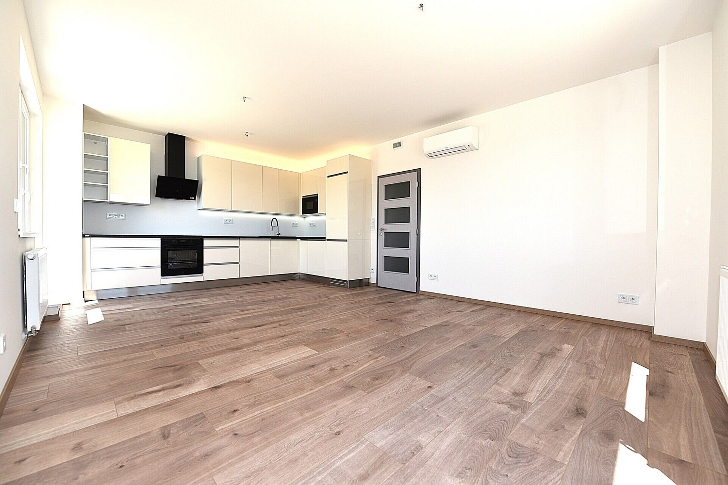 Prodej bytu 3+kk 138 m² - Widok 6