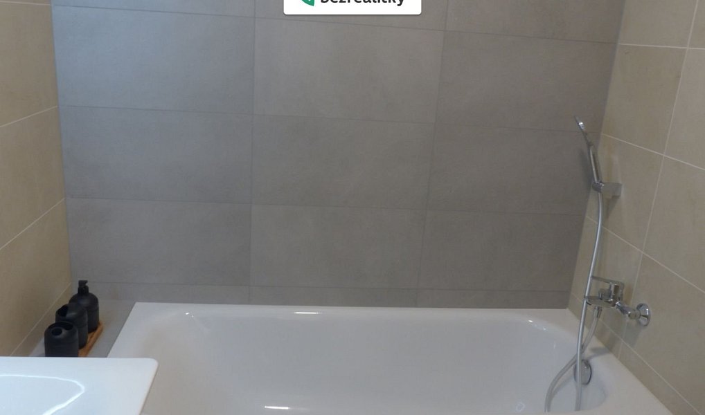 Prodej bytu 3+1 80 m², Velké Hamry – náhled fotky 3