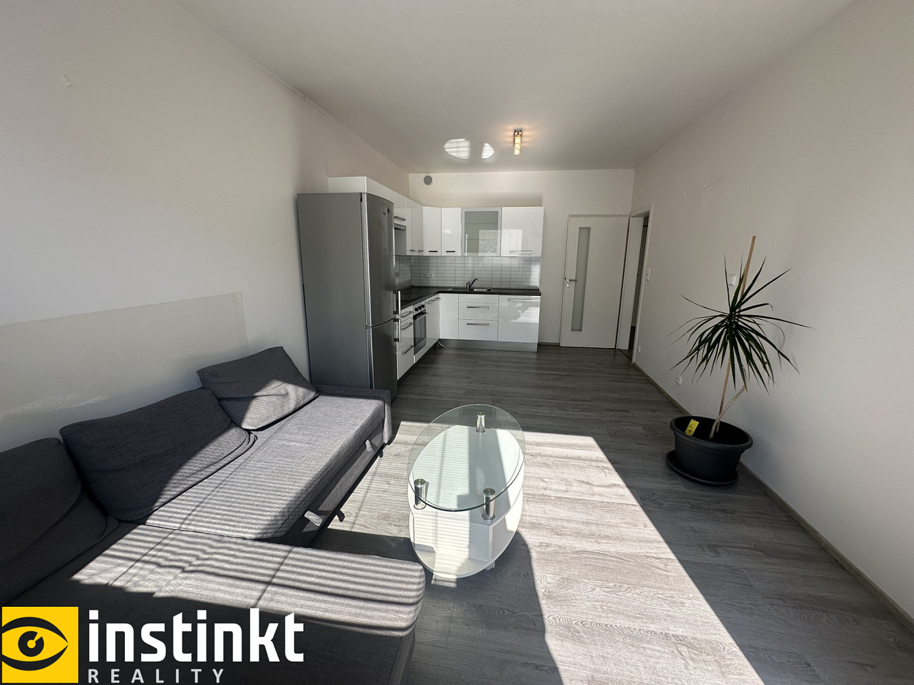 Pronájem bytu 2+kk 46 m² – fotografie 4