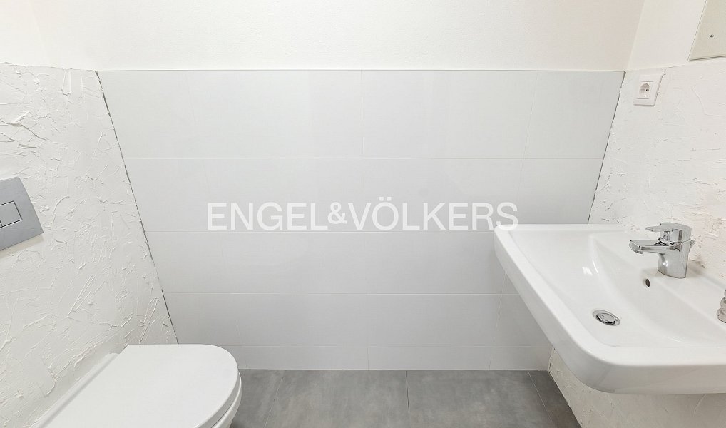 Pronájem obchodních prostor 58 m², Praha – náhled fotky 10