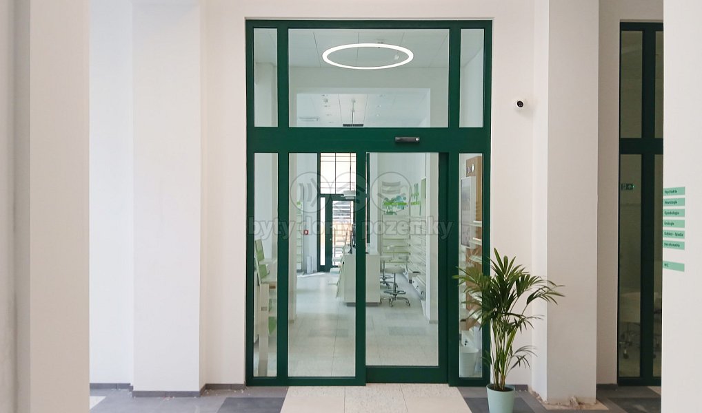Pronájem obchodních prostor 20 m², Opava – náhled fotky 21