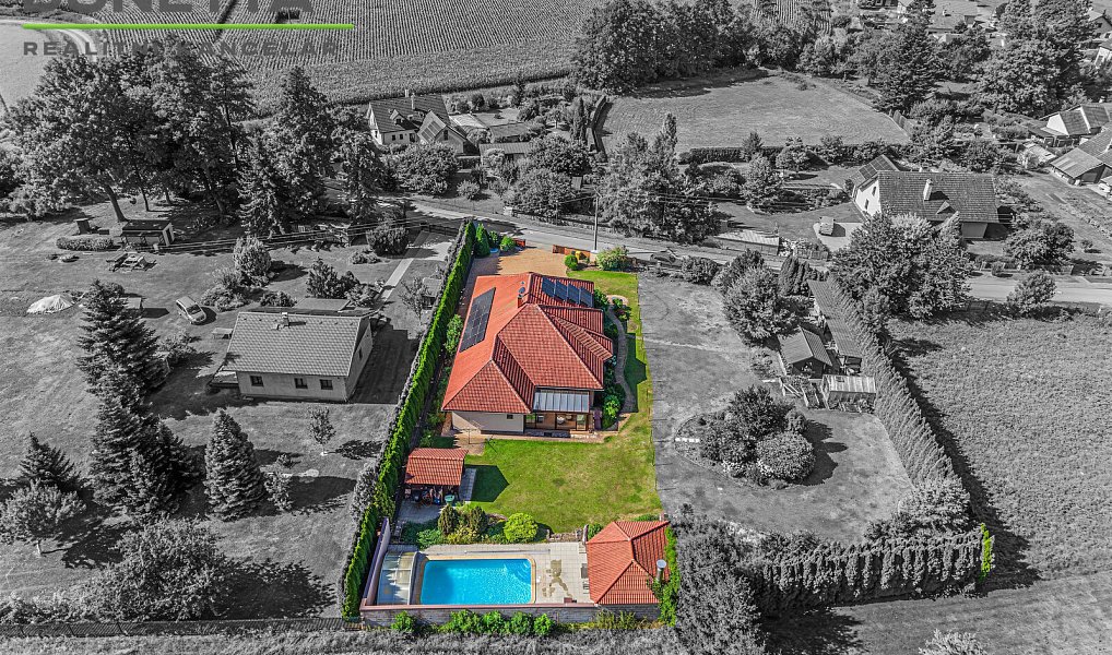Prodej domu 233 m² s pozemkem 1 194 m², Mokrovousy – náhled fotky 5