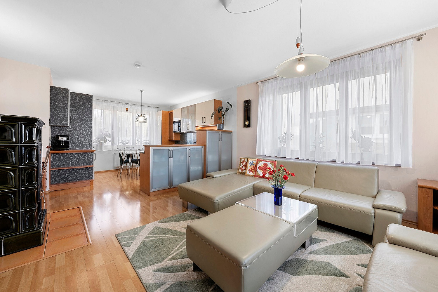 Prodej domu 180 m² s pozemkem 360 m² — photo 4