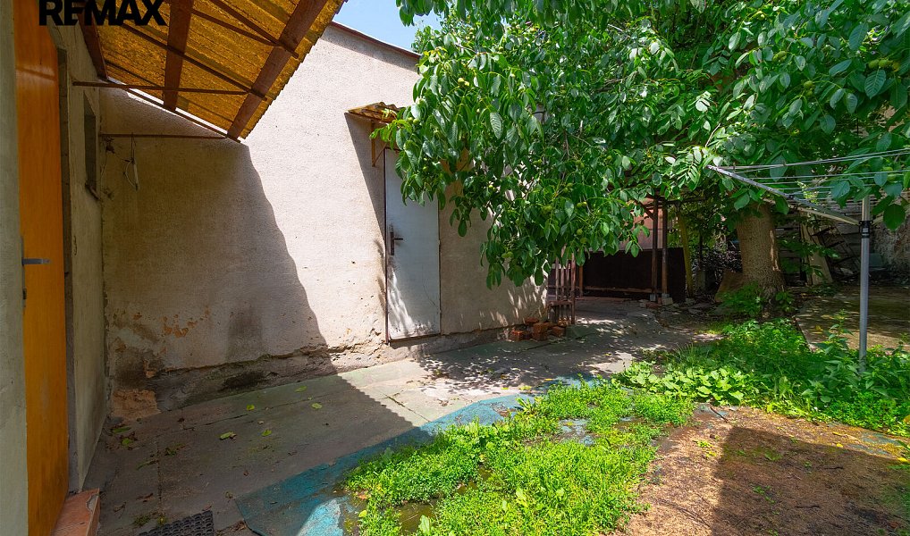 Prodej domu 186 m² s pozemkem 390 m², Břasy – náhled fotky 41