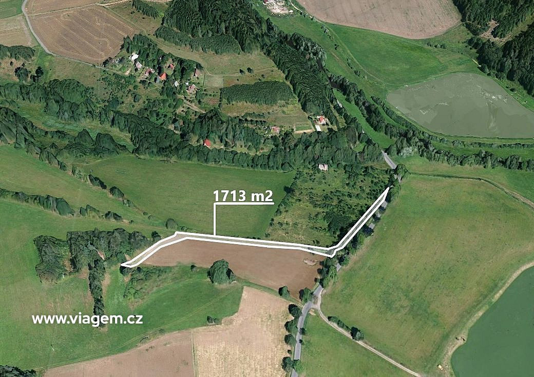 Prodej pole 285 m²
