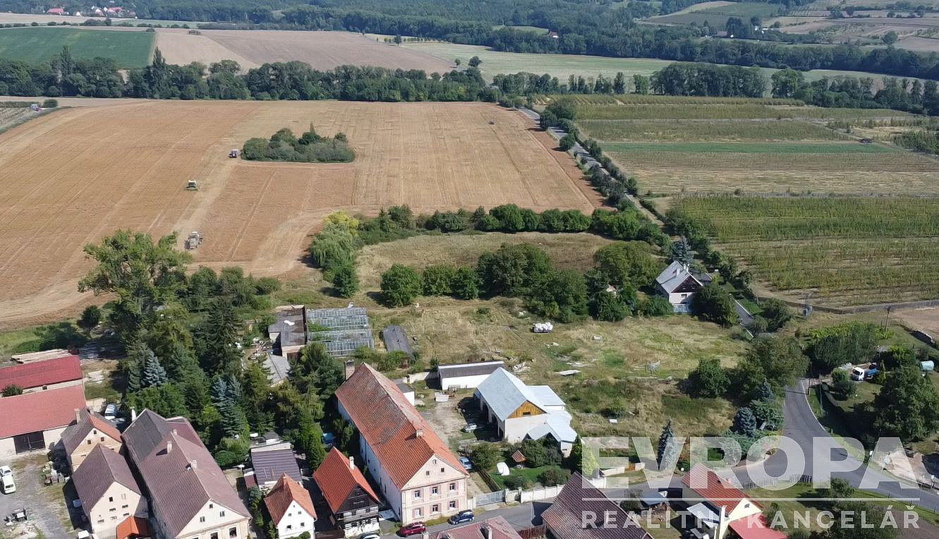 Prodej chaty/chalupy 1 180 m² s pozemkem 60 735 m²