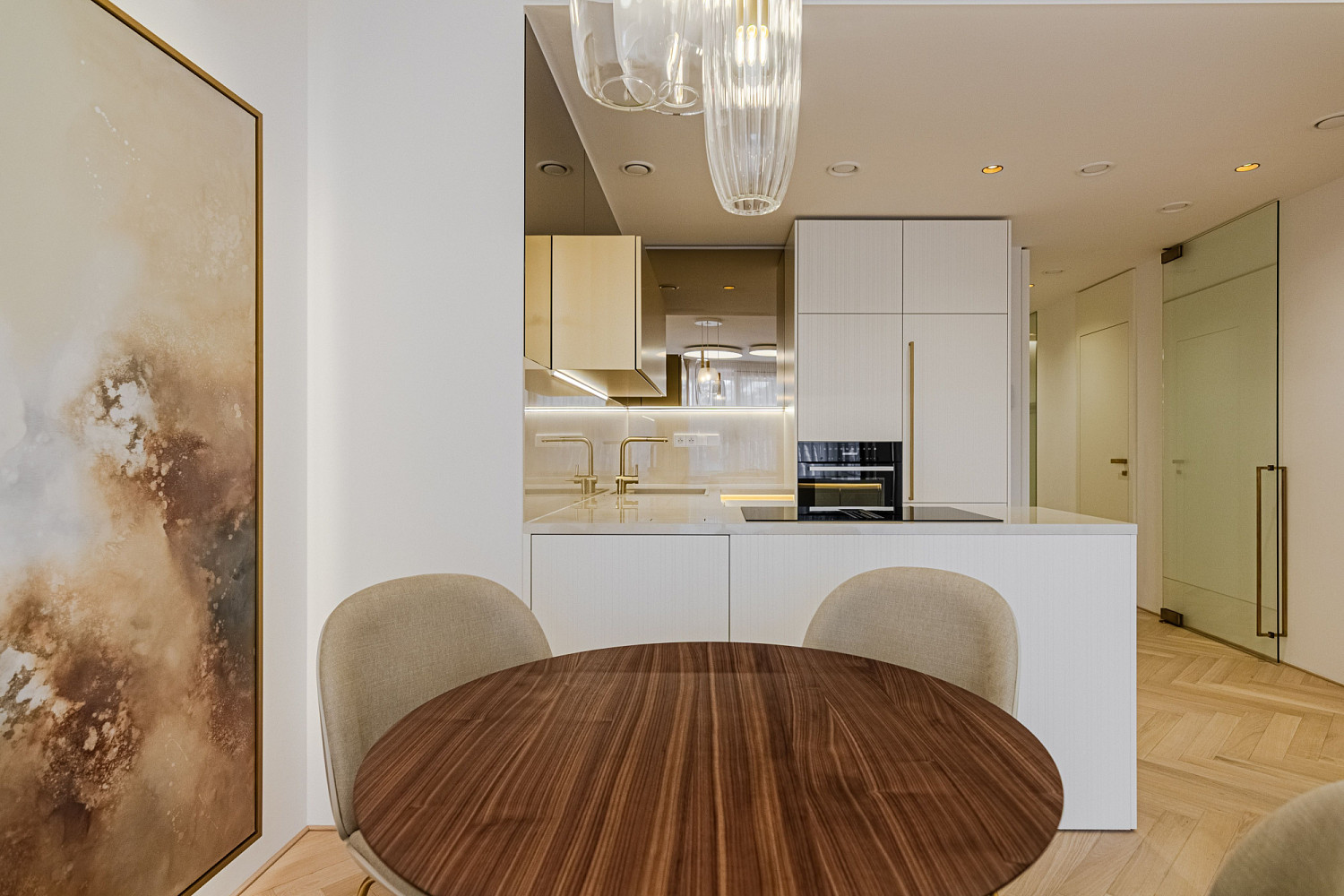 Pronájem bytu 2+kk 69 m² – fotografie 2