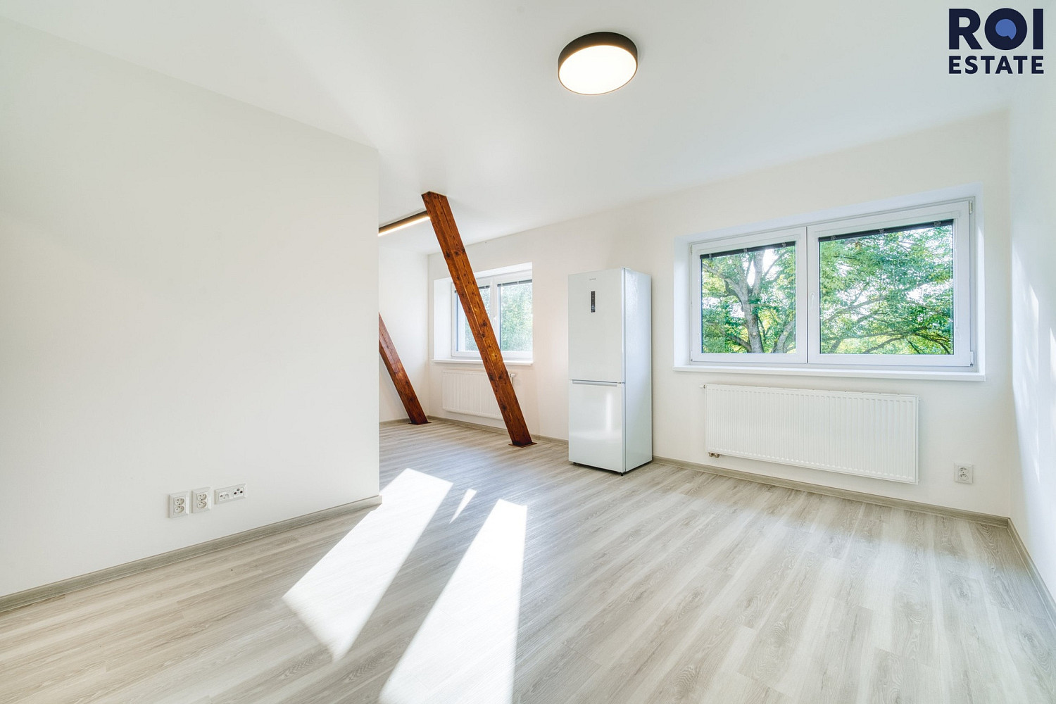 Pronájem bytu 3+kk 60 m² — photo 3
