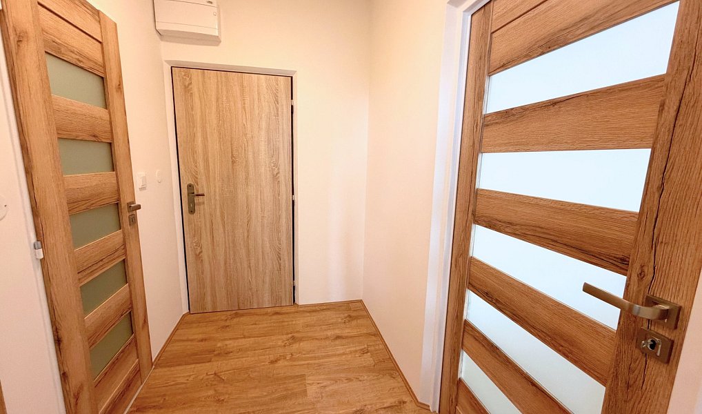 Prodej bytu 2+kk 37 m², Praha – náhled fotky 14