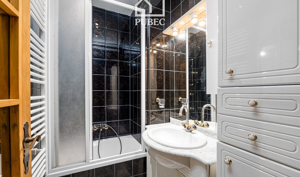 Prodej bytu 2+1 65 m², Železná Ruda – náhled fotky 11