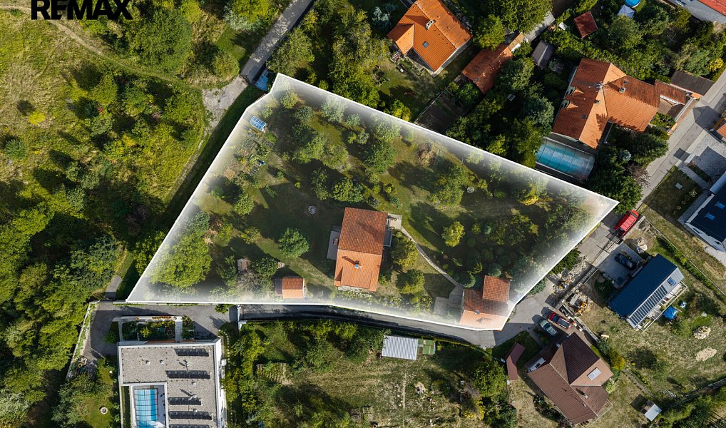 Prodej pozemku, 3502 m², Nádražní Předměstí, Český Krumlov
