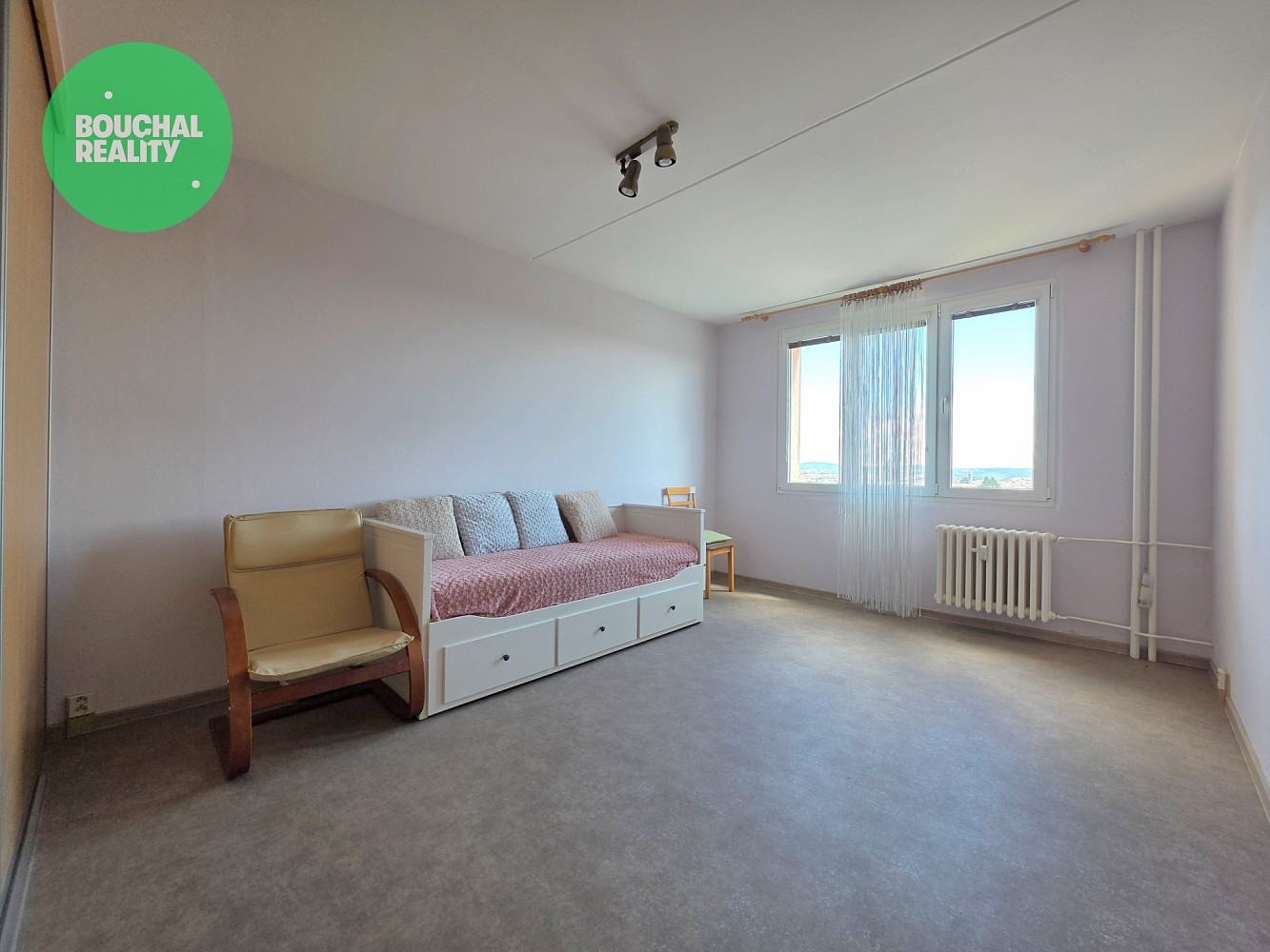Pronájem bytu 1+1 40 m² - Więcej