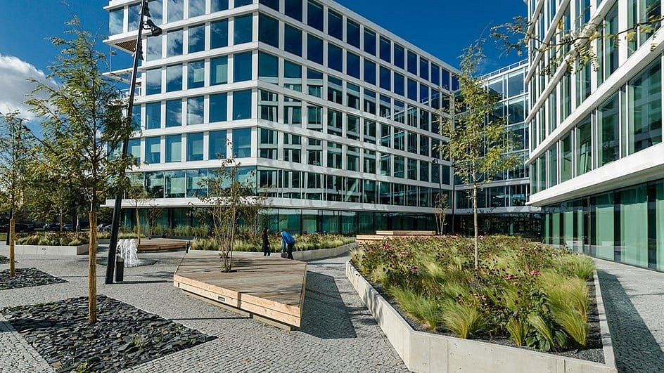 Pronájem kanceláře 650 m²